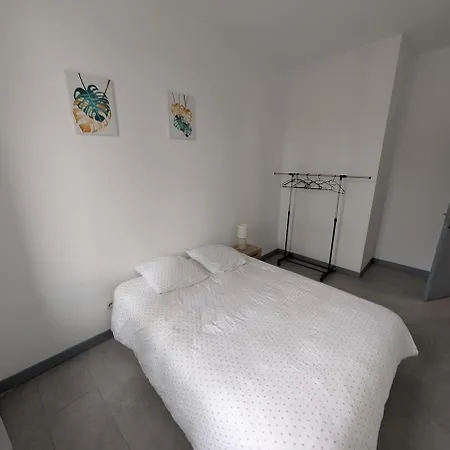 Agreable 65 M2 Type 3 Centre-ville *