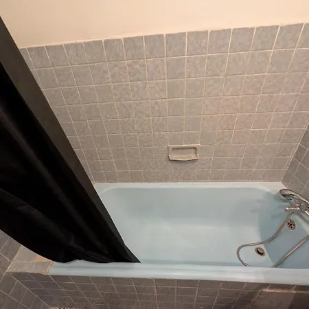 Grand 65 M2 Type 3 Centre-ville Apartament *